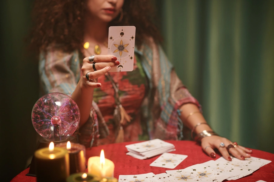 How Love Readings Provide Clarity In Relationships Salisbury, NC How Love Readings Provide Clarity In Relationships Salisbury, NC